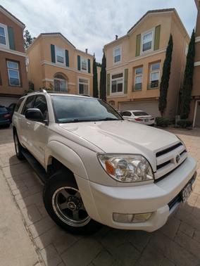 White 2003 Toyota 4Runner SR5