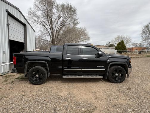 Black 2015 GMC Sierra 1500 SLT