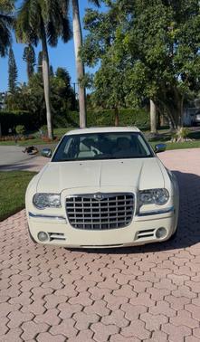 2007 Chrysler 300C Base