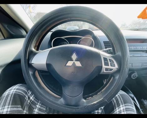 2009 Mitsubishi Outlander ES