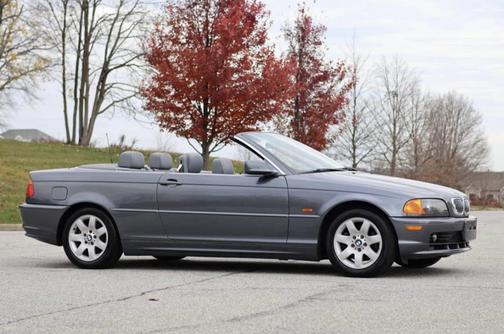 2001 BMW 325 Ci