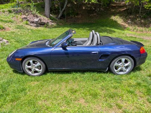 2001 Porsche Boxster Base