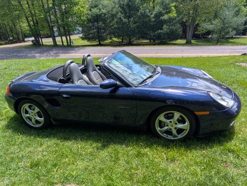 2001 Porsche Boxster Base