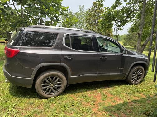 2018 GMC Acadia SLT-1