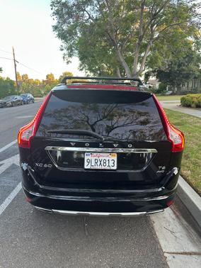 Black 2014 Volvo XC60 T6 Platinum