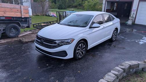 White 2023 Volkswagen Jetta 1.4T S
