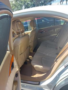 White 2008 Mercedes-Benz E-Class E 350