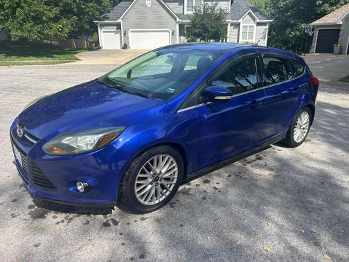 Blue 2014 Ford Focus Titanium