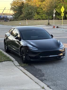 Black 2022 Tesla Model 3 Base