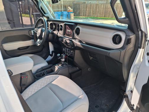 2023 Jeep Gladiator High Altitude