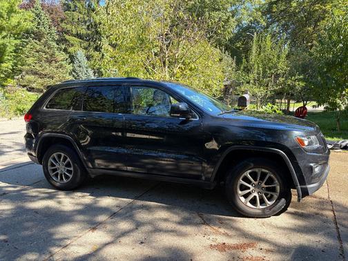 Black 2014 Jeep Grand Cherokee Limited