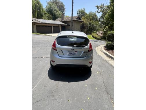 2012 Ford Fiesta SE