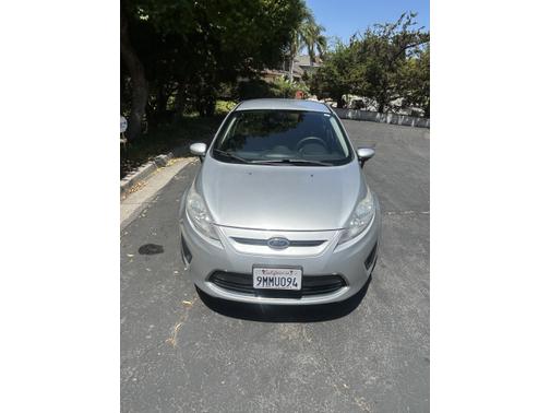 2012 Ford Fiesta SE