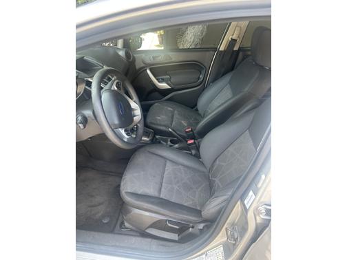 2012 Ford Fiesta SE