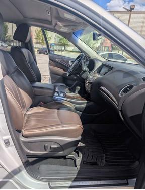 Gray 2013 INFINITI JX35 Base