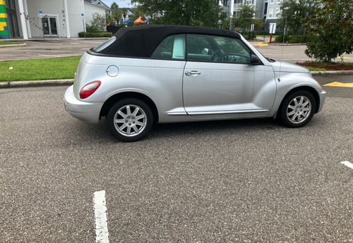 Silver 2007 Chrysler PT Cruiser Base