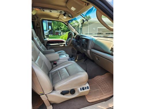 2004 Ford Excursion Limited