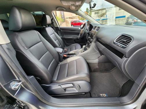 2012 Volkswagen Jetta SportWagen TDI