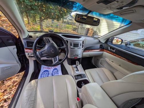 2012 Subaru Outback 2.5i Limited