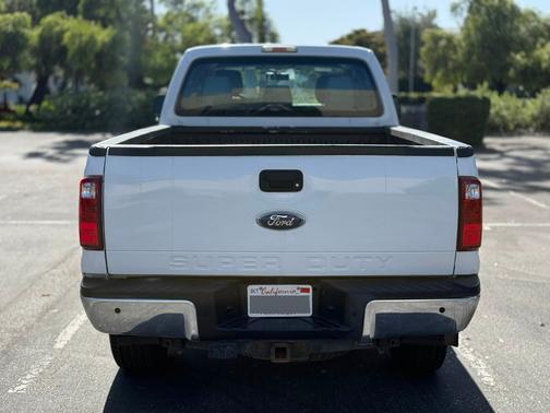 White 2014 Ford F-350 XL