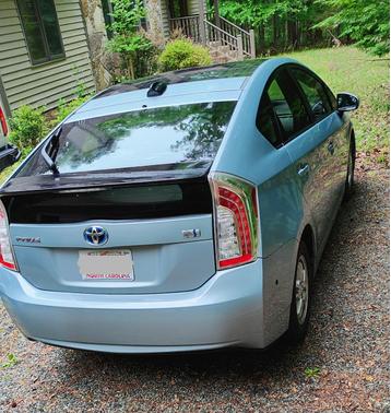 Blue 2013 Toyota Prius Three
