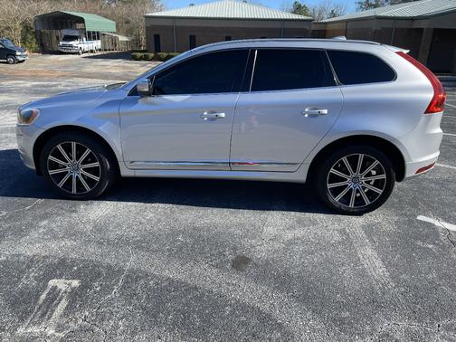 2017 Volvo XC60 T6 Inscription