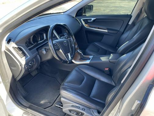 2017 Volvo XC60 T6 Inscription