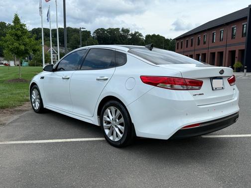 2018 Kia Optima EX