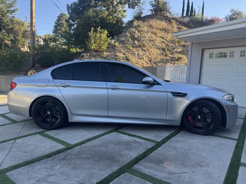 Silver 2013 BMW M5 Base
