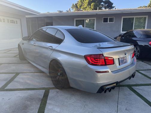 Silver 2013 BMW M5 Base