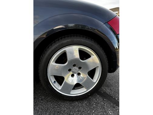 2002 Audi TT quattro