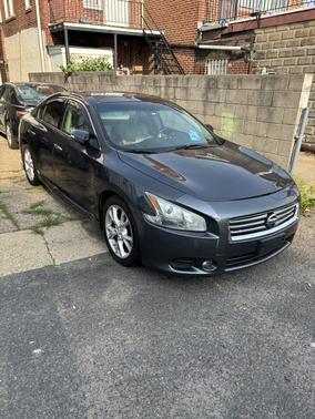 2012 Nissan Maxima SV