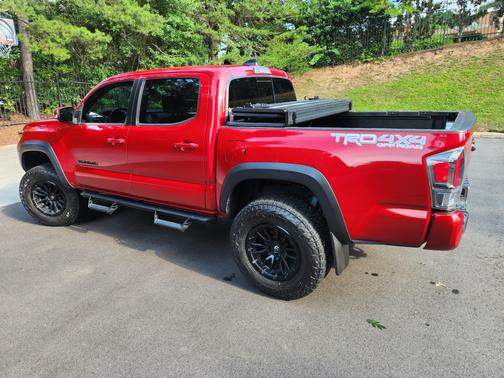 2022 Toyota Tacoma TRD Off Road