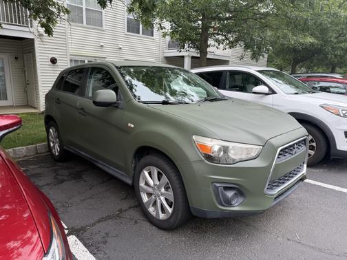 2014 Mitsubishi Outlander Sport ES