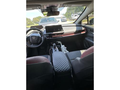 2025 Toyota Prius Plug-In Hybrid XSE