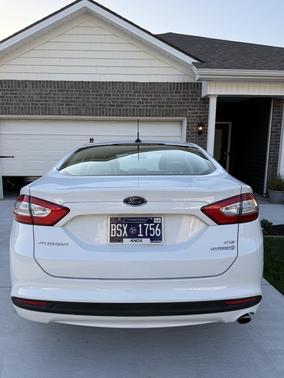 2013 Ford Fusion Hybrid SE Hybrid