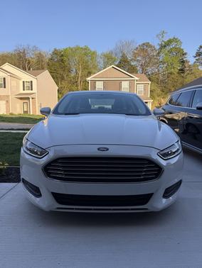 2013 Ford Fusion Hybrid SE Hybrid