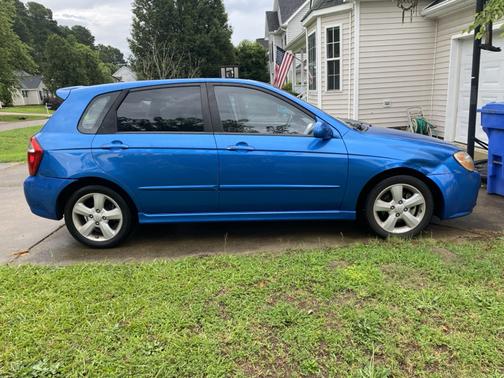 2007 Kia Spectra5 SX