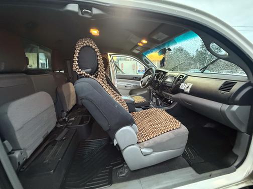 2013 Toyota Tacoma Base