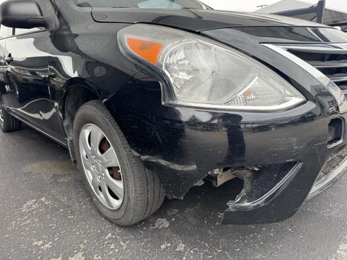 2015 Nissan Versa 1.6 S+