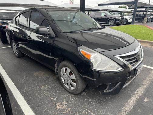 2015 Nissan Versa 1.6 S+