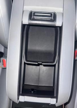 Silver 2023 Toyota Highlander XLE