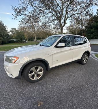 White 2011 BMW X3 xDrive28i