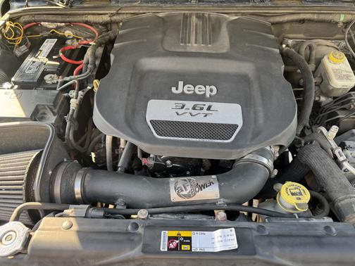 Gray 2012 Jeep Wrangler Unlimited Sport
