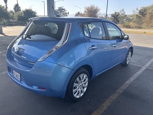 2014 Nissan Leaf S