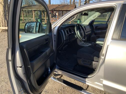 2010 Toyota Tundra Base