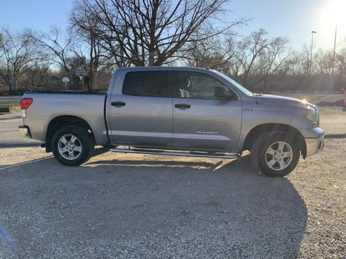 2010 Toyota Tundra Base