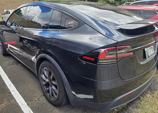 2024 Tesla Model X Long Range