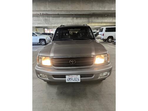 2001 Toyota Land Cruiser Base