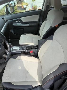 White 2016 Subaru Crosstrek 2.0i Premium